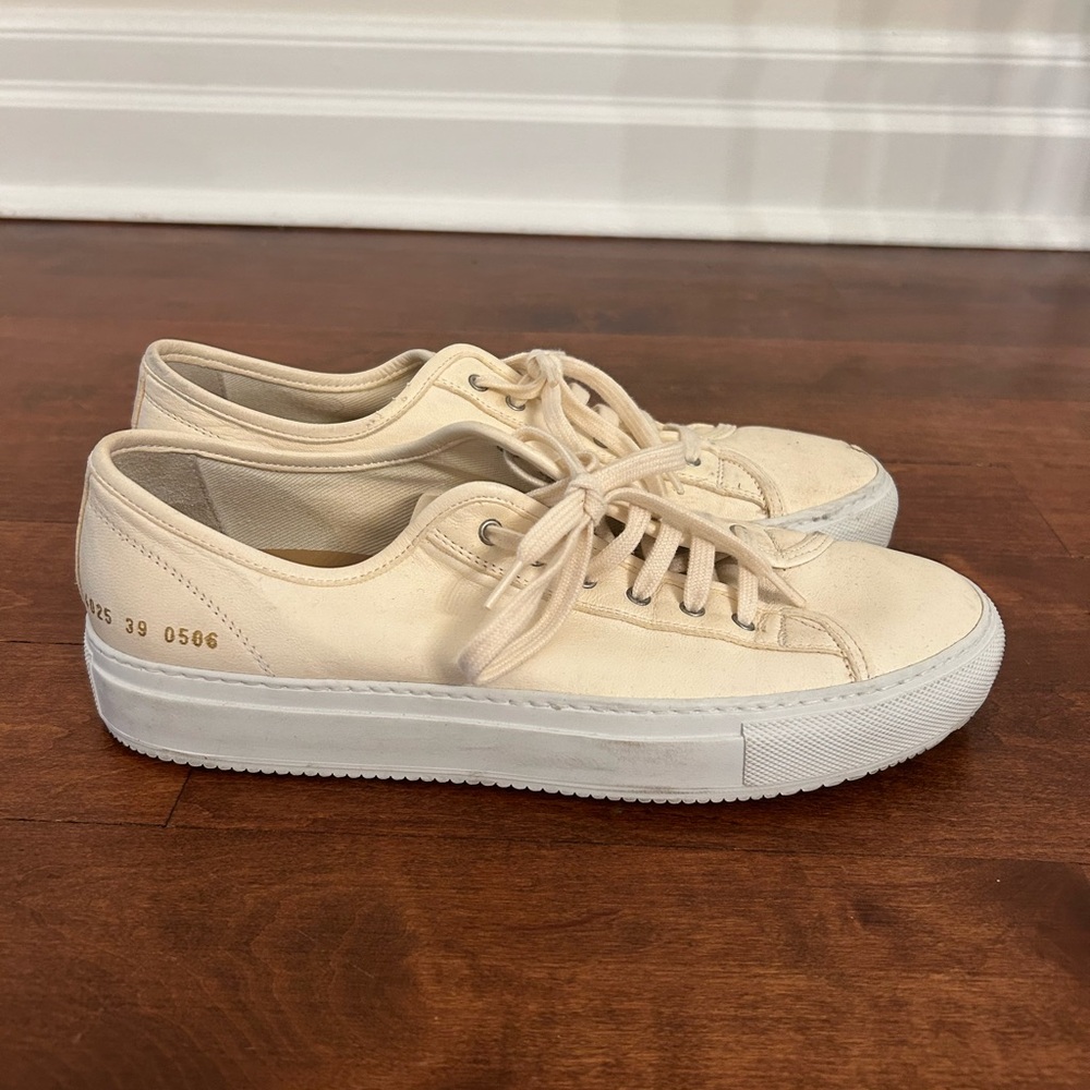 Common Projects Sneakers